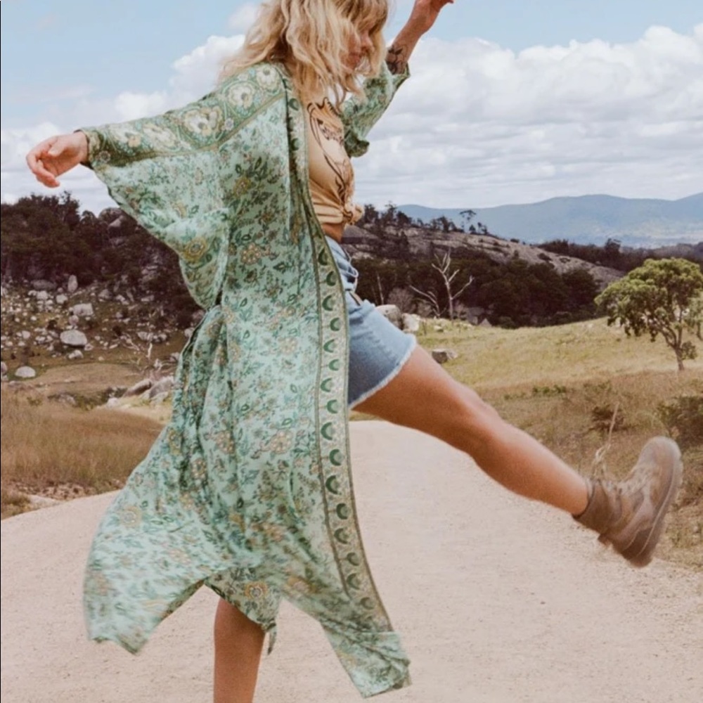 Spell Folk Song Robe NWT